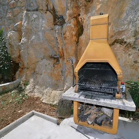 Haus Zora Ferienwohung 4 * Moscenicka Draga