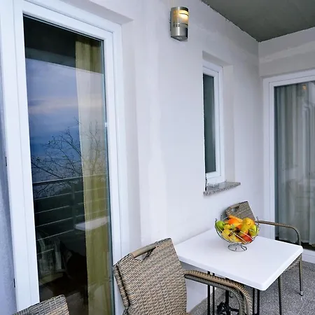 Haus Zora Ferienwohung 4 Apartment *