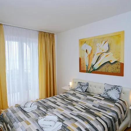 Haus Zora Ferienwohung 4 Apartment *